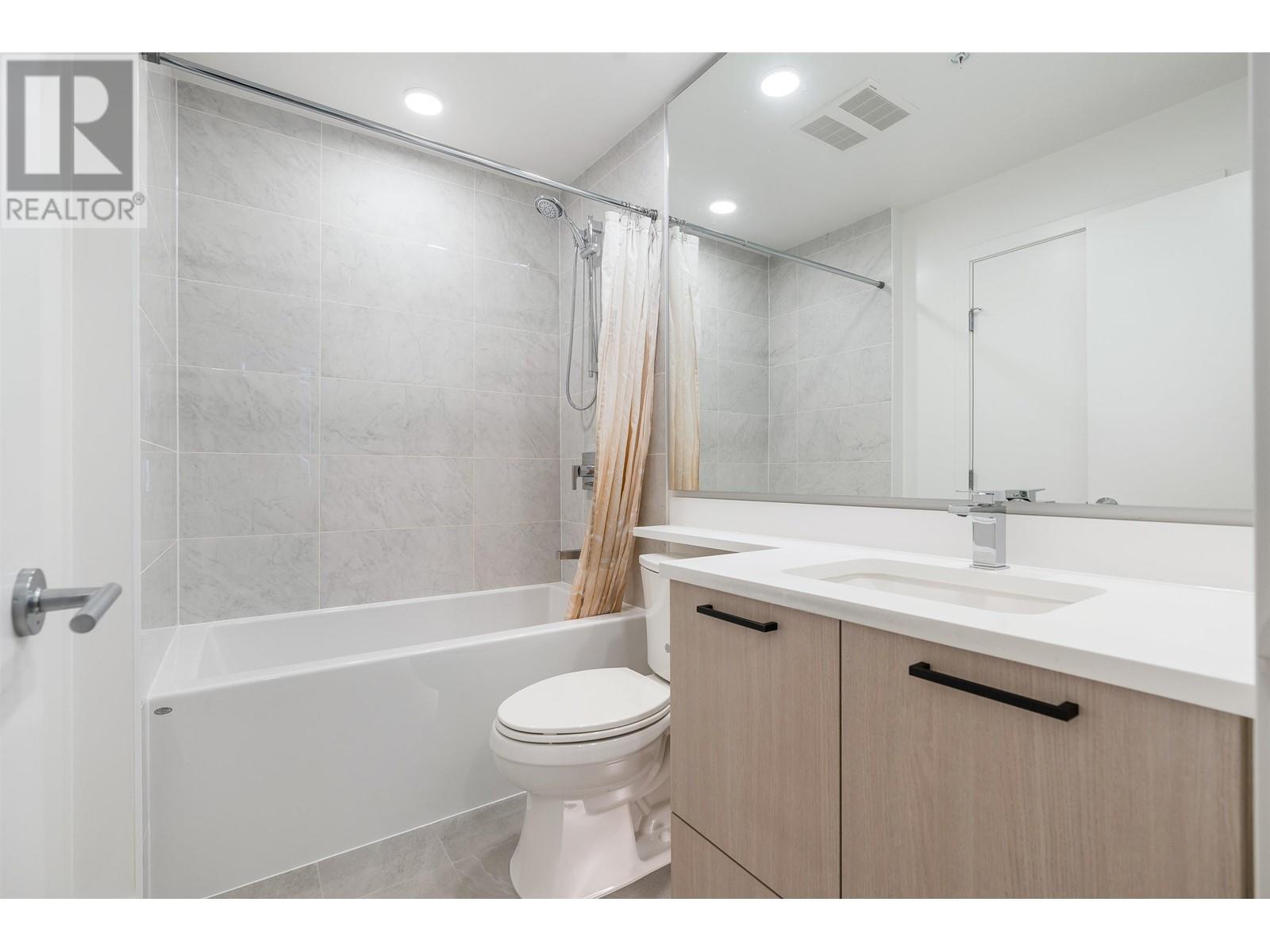 803 555 Sydney Avenue, Coquitlam, British Columbia  V3K 0G5 - Photo 7 - R2957927