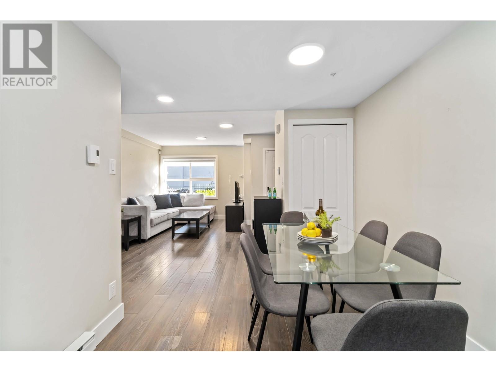 5633 Senlac Street, Vancouver, British Columbia  V5R 6G8 - Photo 4 - R2958633