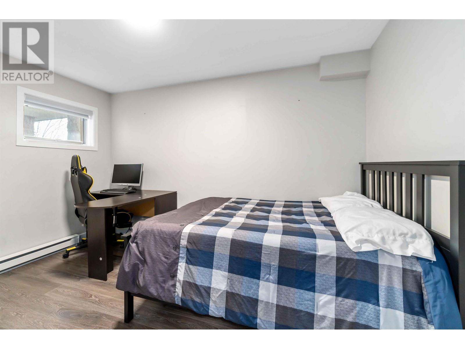 5633 Senlac Street, Vancouver, British Columbia  V5R 6G8 - Photo 12 - R2958633