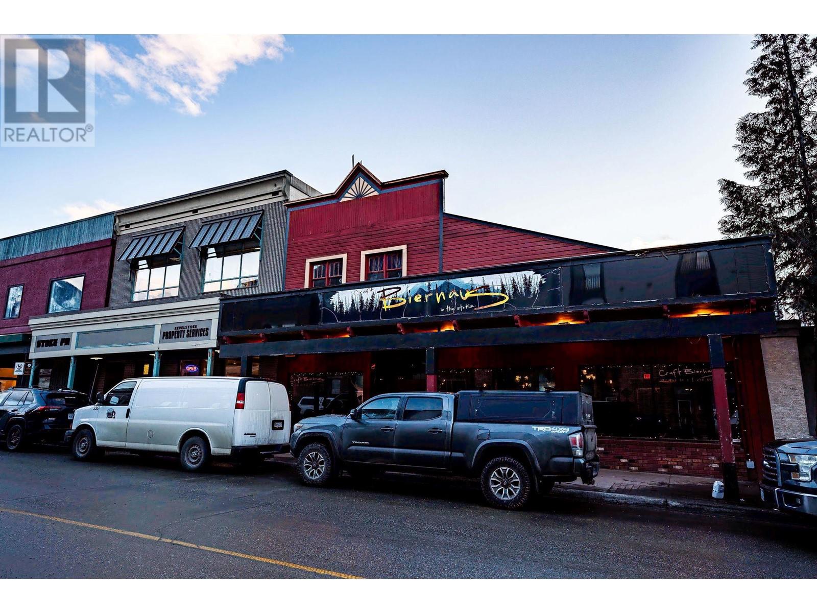 107 Second Street E, Revelstoke, British Columbia