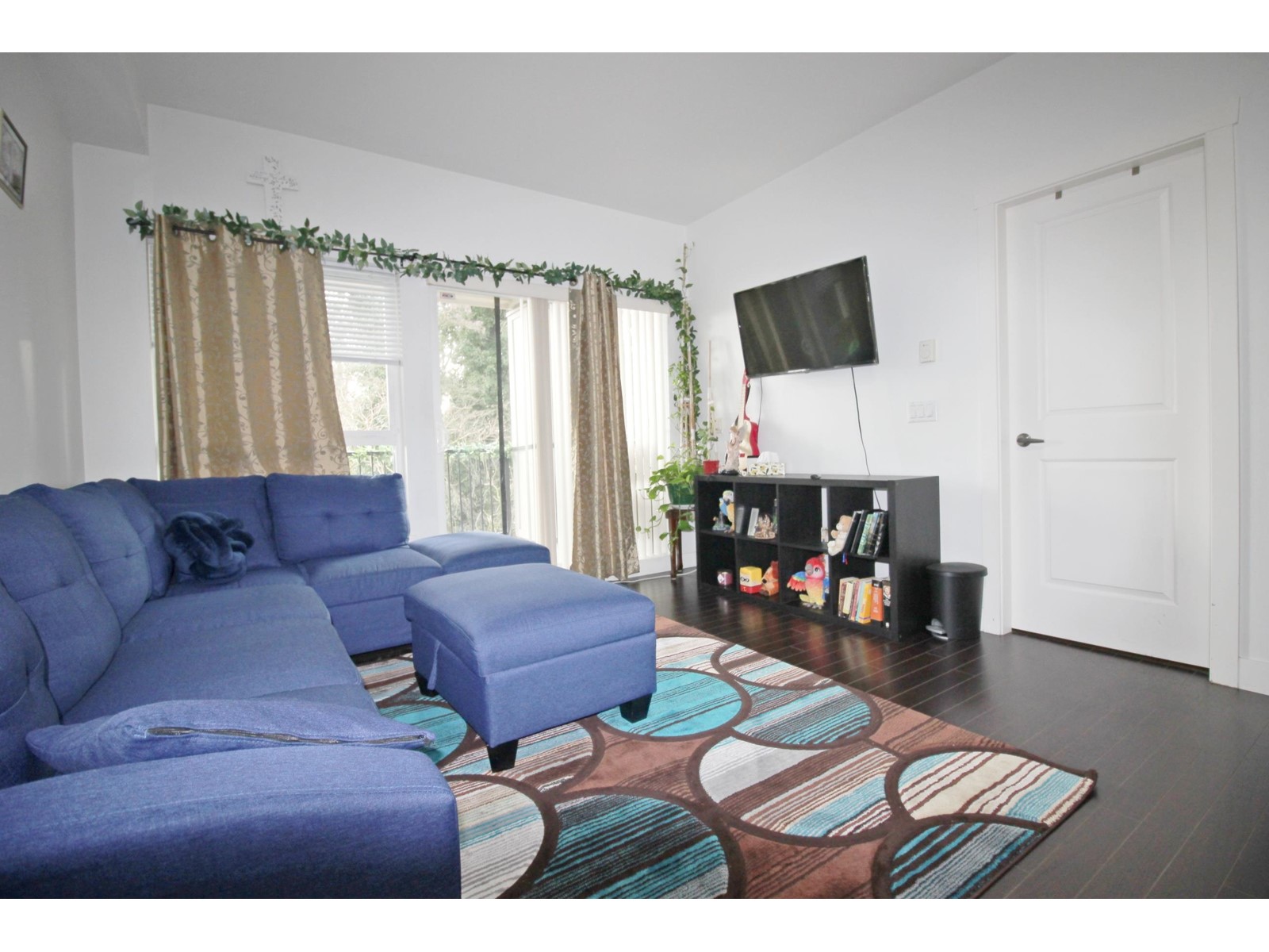 309 9655 King George Boulevard, Surrey, British Columbia  V3T 0C7 - Photo 8 - R2957713