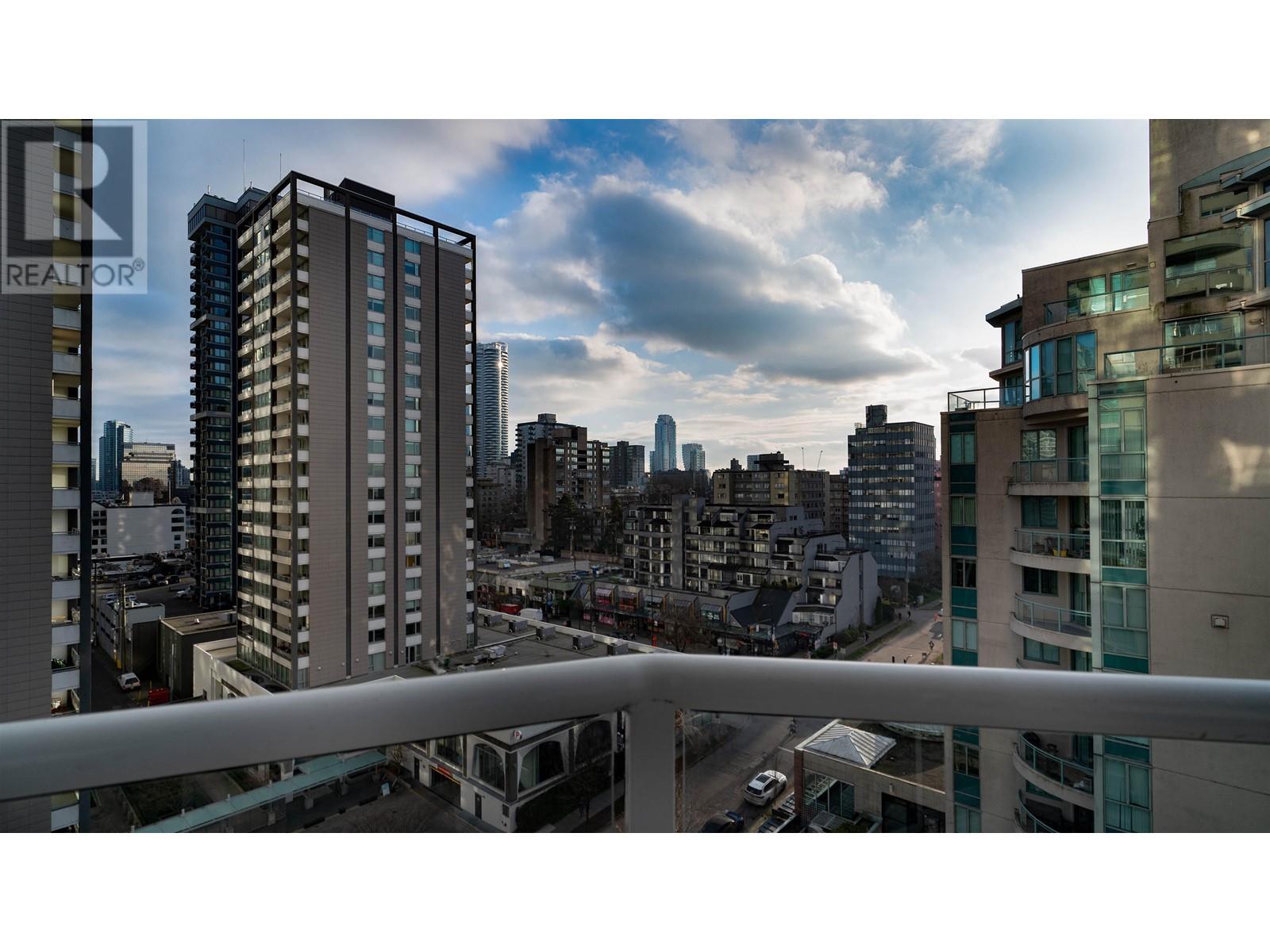 Listing Picture 6 of 37 : 1003 717 JERVIS STREET, Vancouver / 溫哥華 - 魯藝地產 Yvonne Lu Group - MLS Medallion Club Member