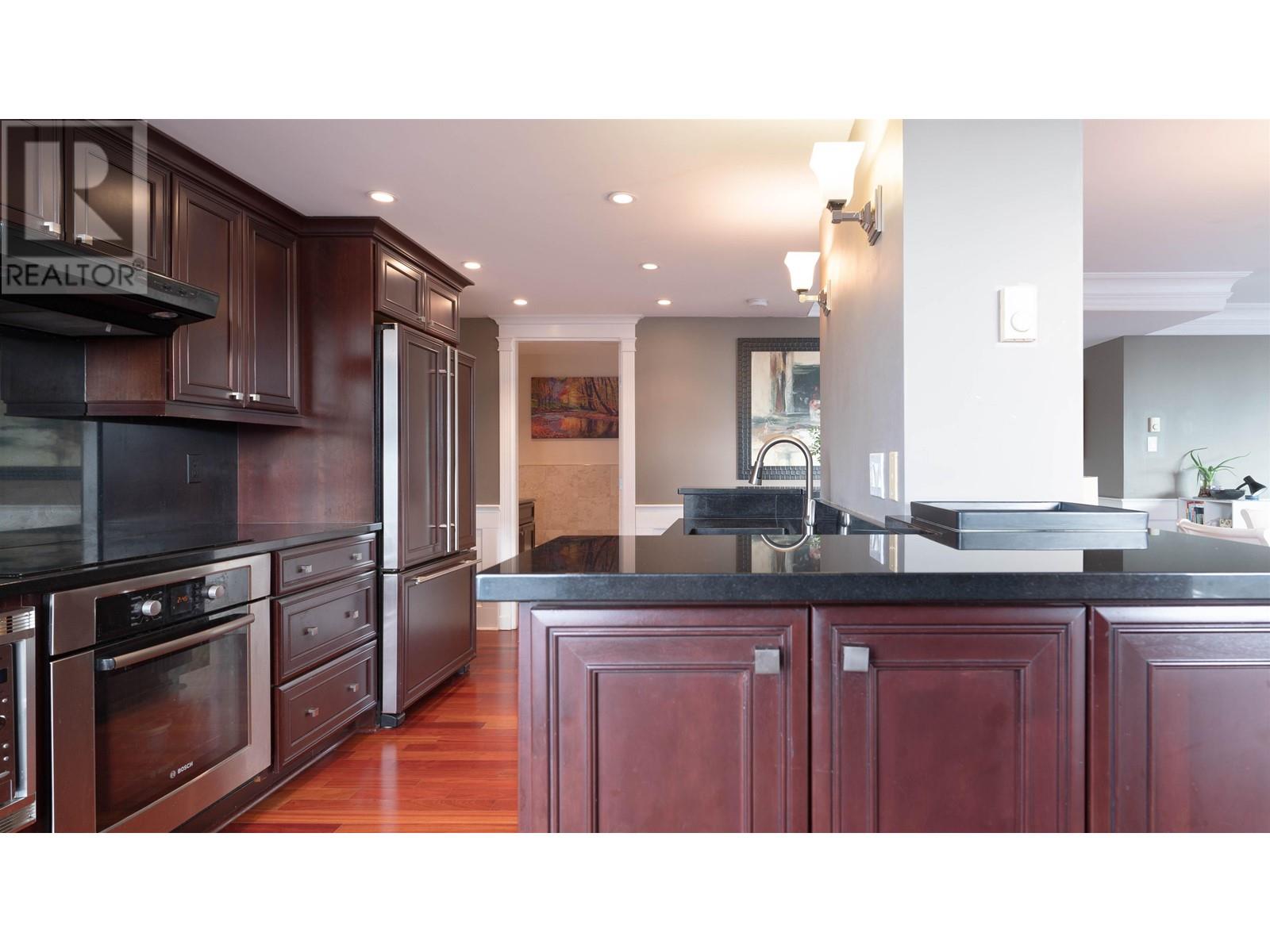 Listing Picture 14 of 37 : 1003 717 JERVIS STREET, Vancouver / 溫哥華 - 魯藝地產 Yvonne Lu Group - MLS Medallion Club Member