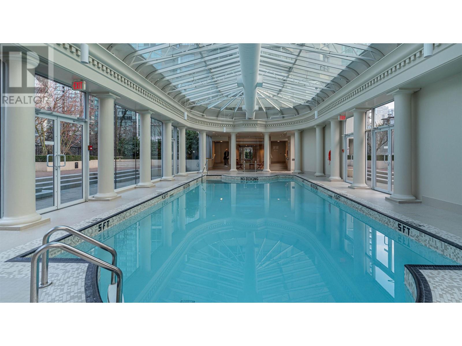 Listing Picture 35 of 37 : 1003 717 JERVIS STREET, Vancouver / 溫哥華 - 魯藝地產 Yvonne Lu Group - MLS Medallion Club Member