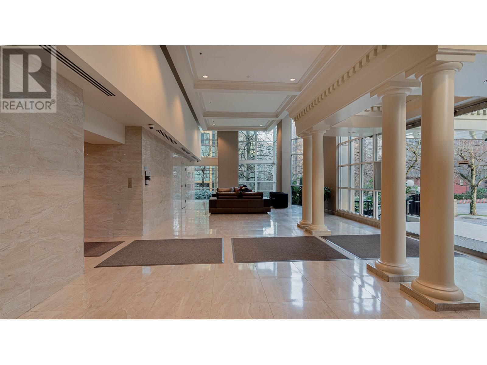 Listing Picture 36 of 37 : 1003 717 JERVIS STREET, Vancouver / 溫哥華 - 魯藝地產 Yvonne Lu Group - MLS Medallion Club Member