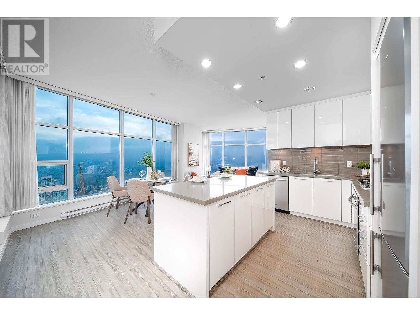 3802 4880 Bennett Street, Burnaby, British Columbia  V5H 0C1 - Photo 10 - R2957147