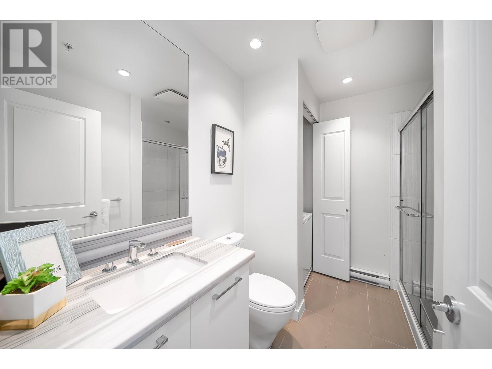 3802 4880 Bennett Street, Burnaby, British Columbia  V5H 0C1 - Photo 15 - R2957147