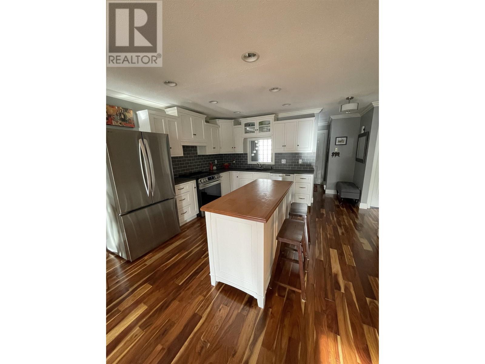25 11464 Fisher Street, Maple Ridge, British Columbia  V2X 0H9 - Photo 2 - R2960090