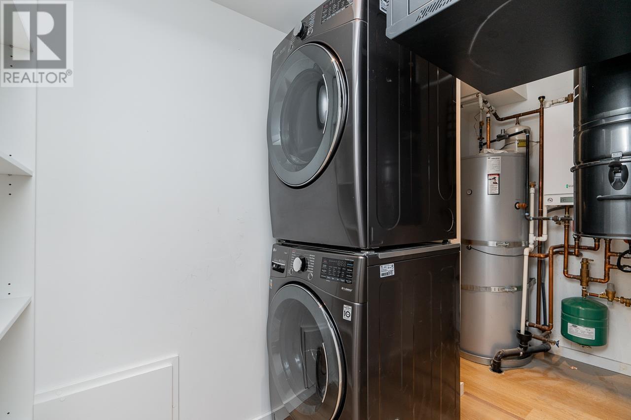 Listing Picture 33 of 40 : 365 E 24TH AVENUE, Vancouver / 溫哥華 - 魯藝地產 Yvonne Lu Group - MLS Medallion Club Member