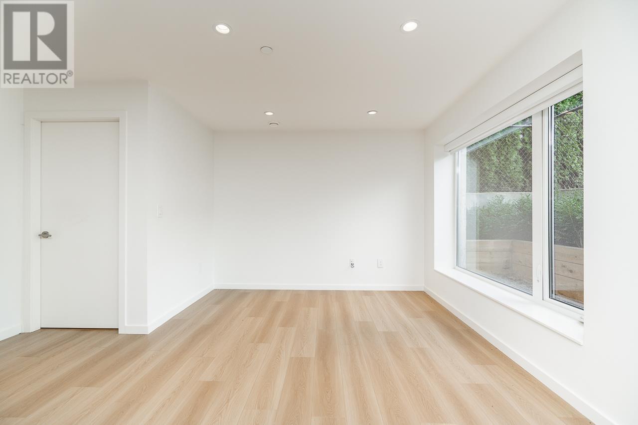Listing Picture 29 of 40 : 365 E 24TH AVENUE, Vancouver / 溫哥華 - 魯藝地產 Yvonne Lu Group - MLS Medallion Club Member