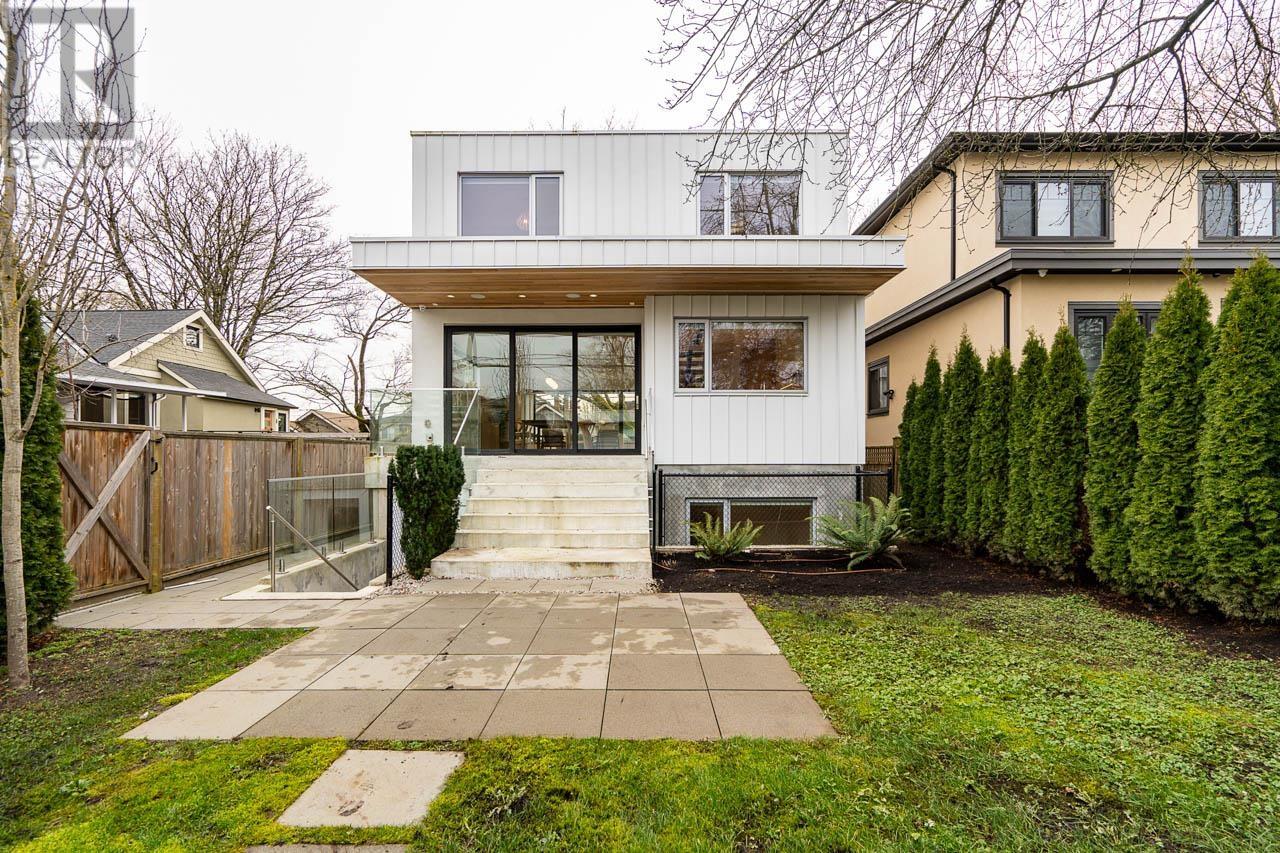 Listing Picture 37 of 40 : 365 E 24TH AVENUE, Vancouver / 溫哥華 - 魯藝地產 Yvonne Lu Group - MLS Medallion Club Member