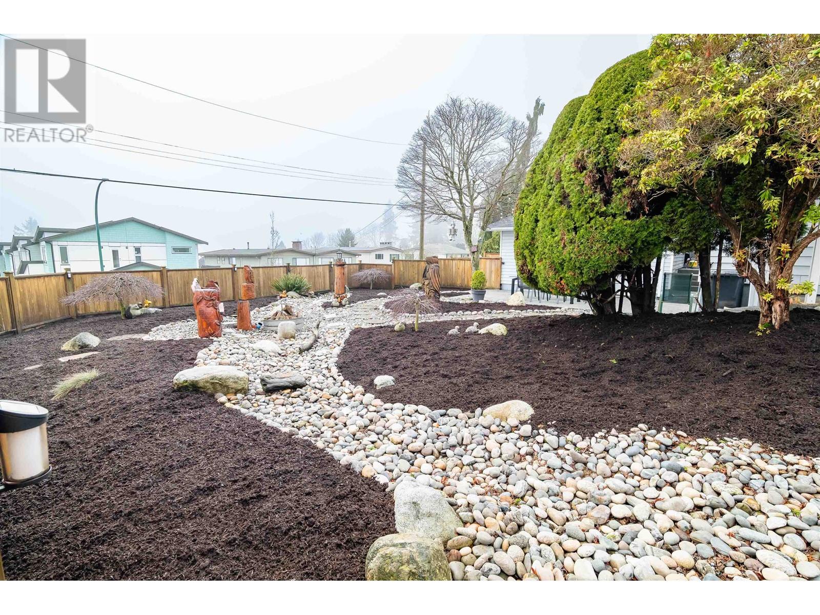 320 Nelson Street, Coquitlam, British Columbia  V3K 4N3 - Photo 11 - R2959104