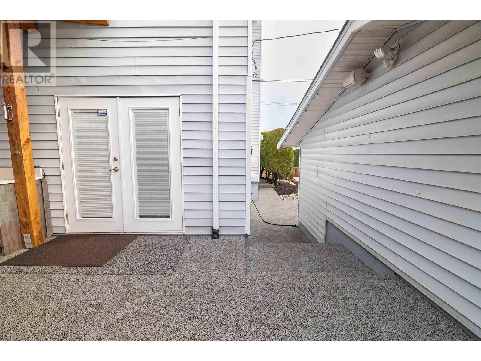 320 Nelson Street, Coquitlam, British Columbia  V3K 4N3 - Photo 19 - R2959104