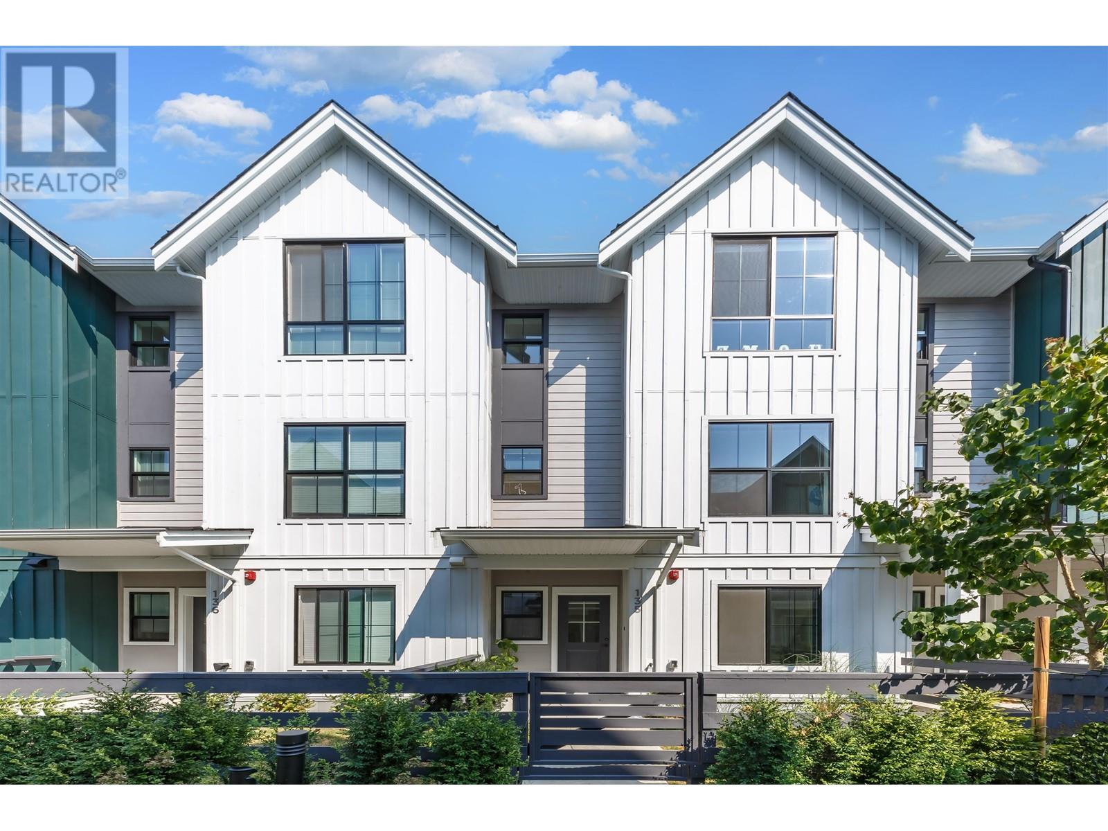Property at 135 488 FURNESS STREET image 1
