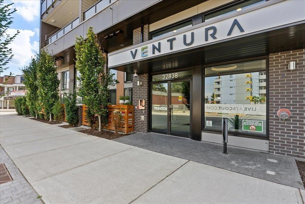 Property at 103 32838 VENTURA AVENUE image 3