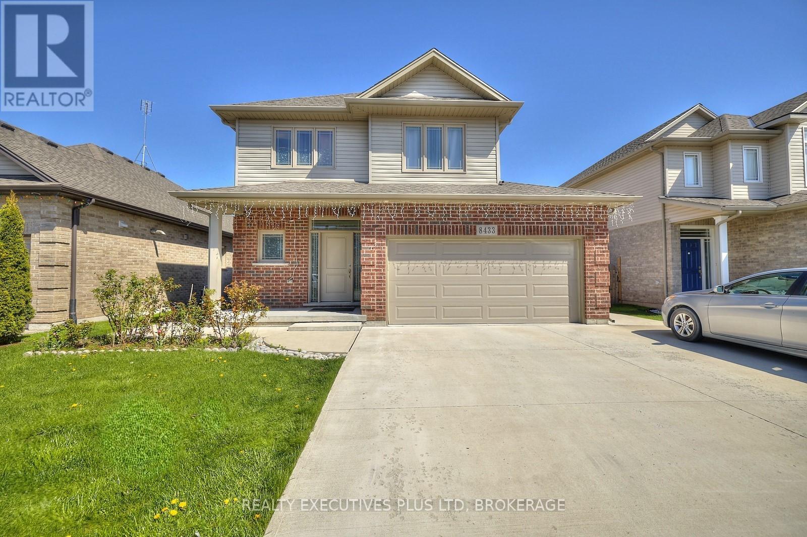 8433 ANGIE DRIVE, Niagara Falls, Ontario