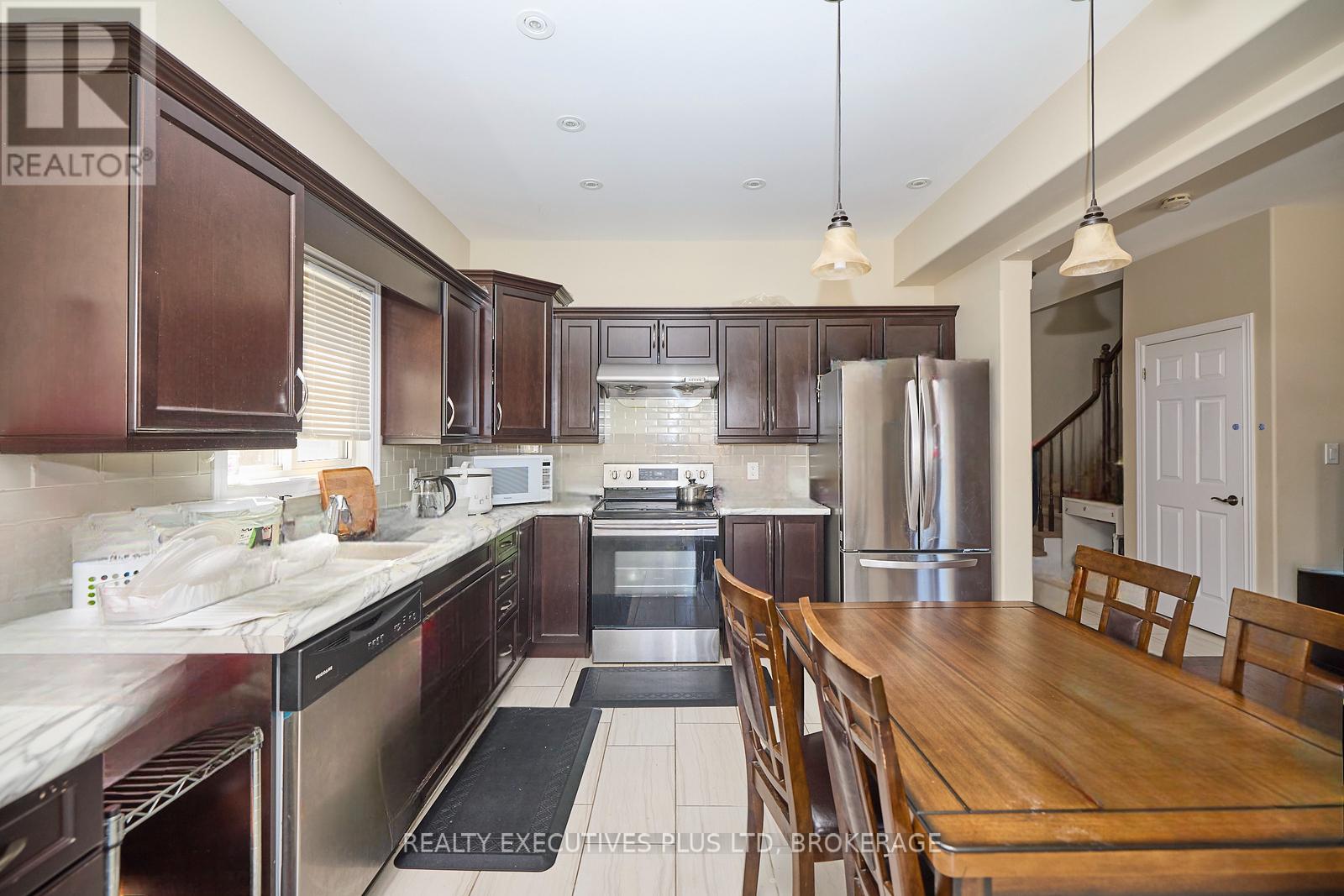 8433 Angie Drive, Niagara Falls (Forestview), Ontario  L2H 0M9 - Photo 8 - X11940456