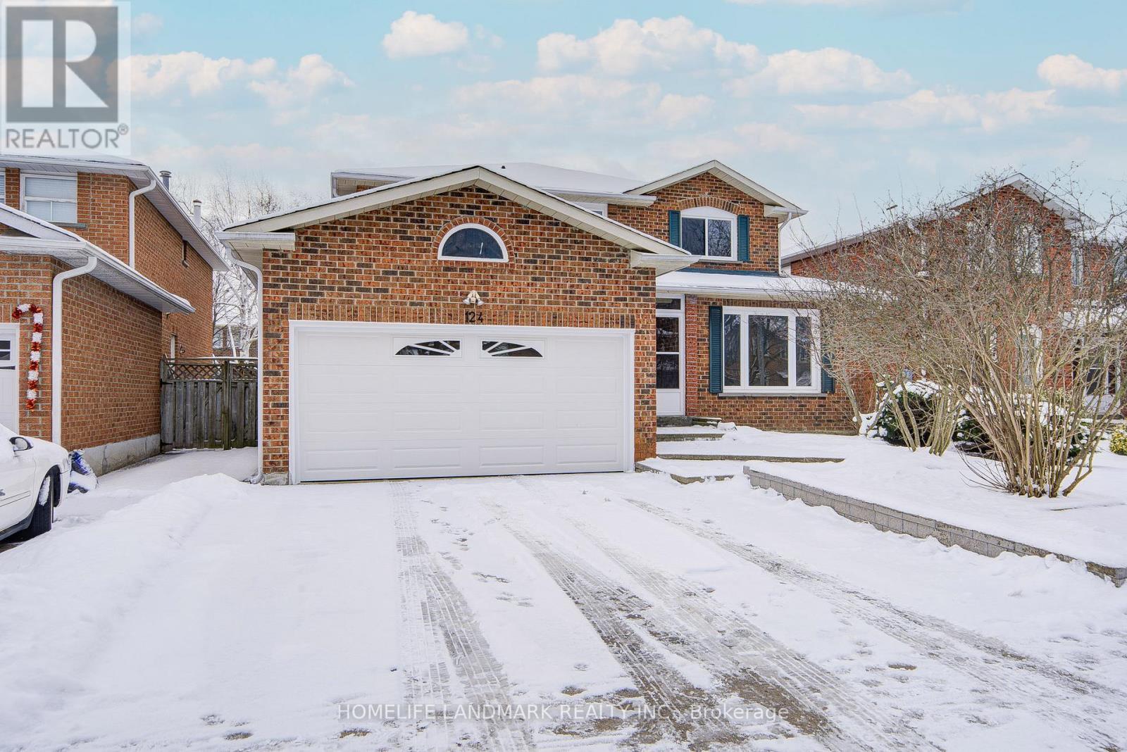 124 CARRINGTON DRIVE, Richmond Hill, Ontario