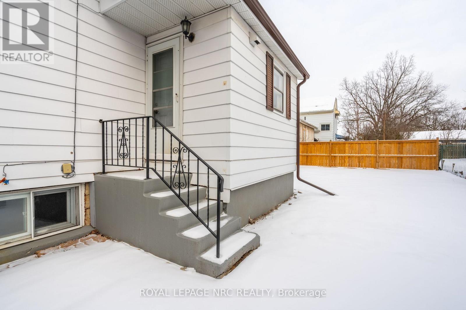 30/30.5 Wiley Street, St. Catharines, Ontario  L2R 4E7 - Photo 32 - X11940530