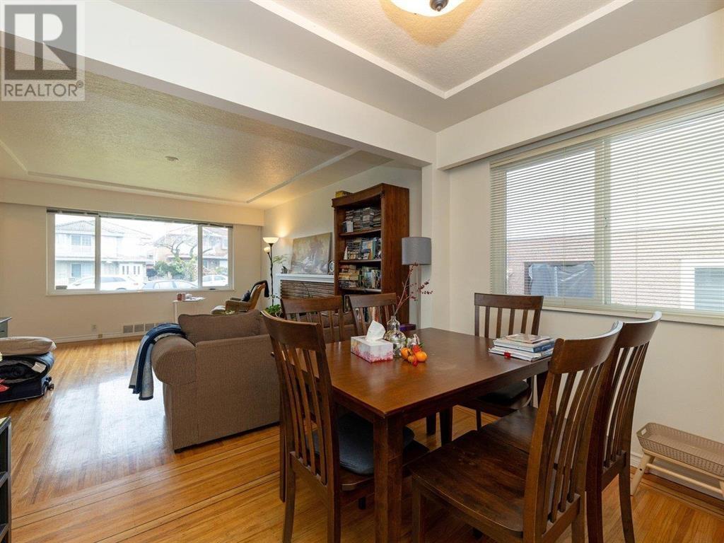 4644 Union Street, Burnaby, British Columbia  V5C 2Y3 - Photo 4 - R2866954