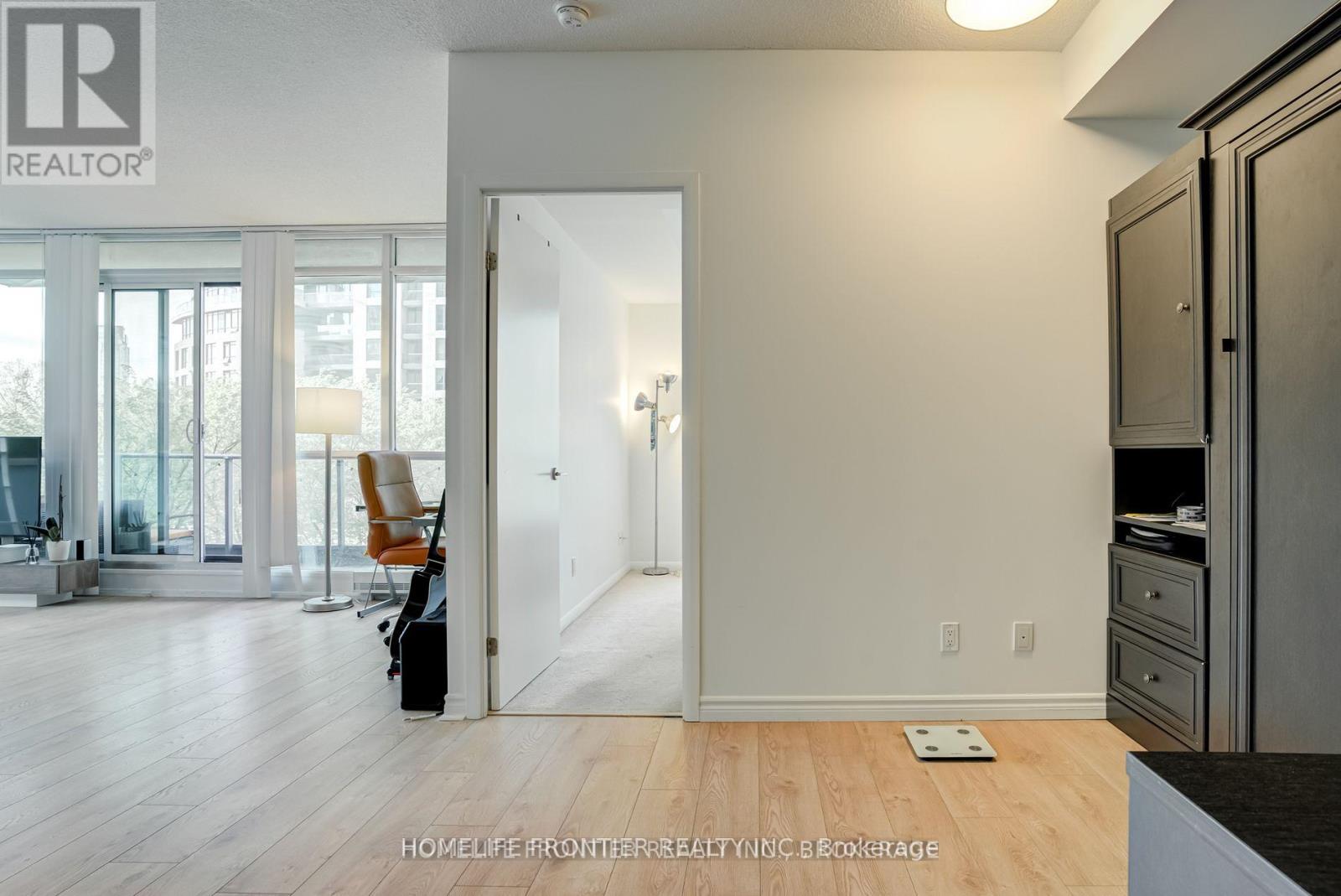 383 - 209 Fort York Boulevard, Toronto, Ontario  M5V 4A1 - Photo 4 - C11940731