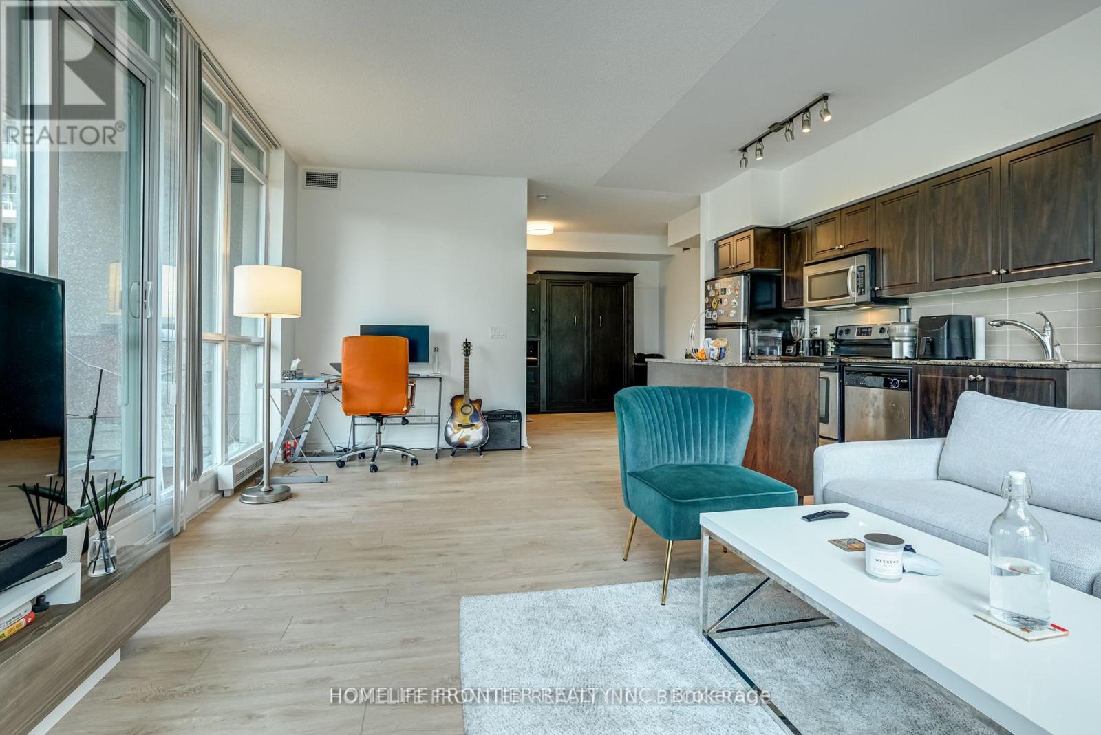 383 - 209 Fort York Boulevard, Toronto, Ontario  M5V 4A1 - Photo 7 - C11940731