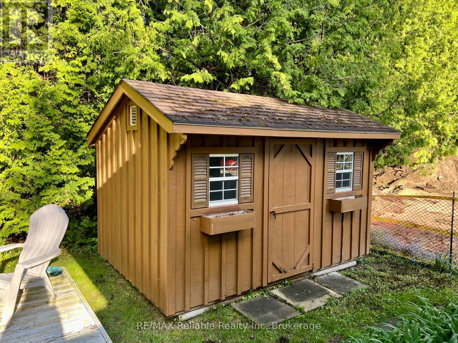 12 Stark Street, Bluewater, Ontario  N0M 1G0 - Photo 13 - X11940757