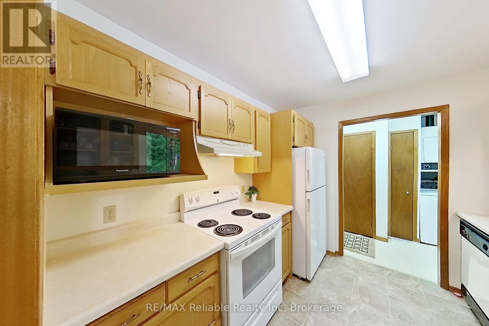 12 Stark Street, Bluewater, Ontario  N0M 1G0 - Photo 29 - X11940757