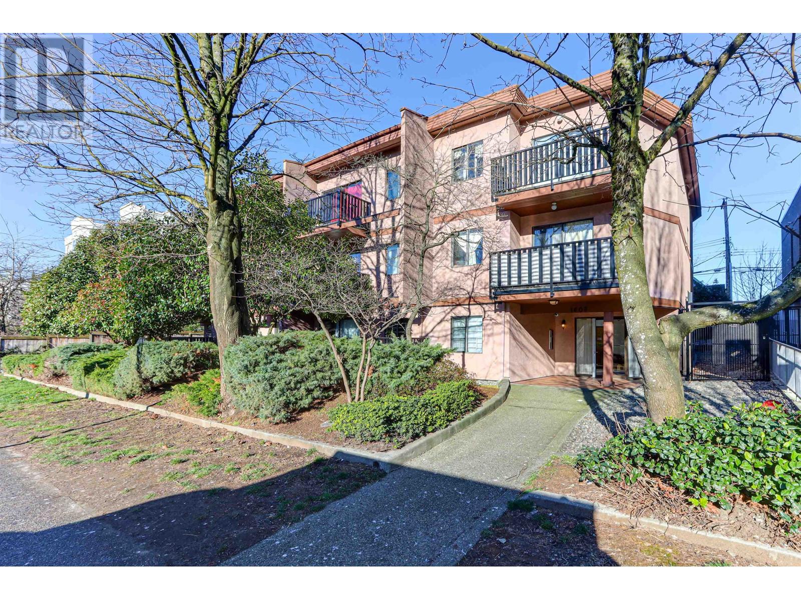 1603 E Broadway, Vancouver, British Columbia  V5N 1V9 - Photo 2 - C8065785