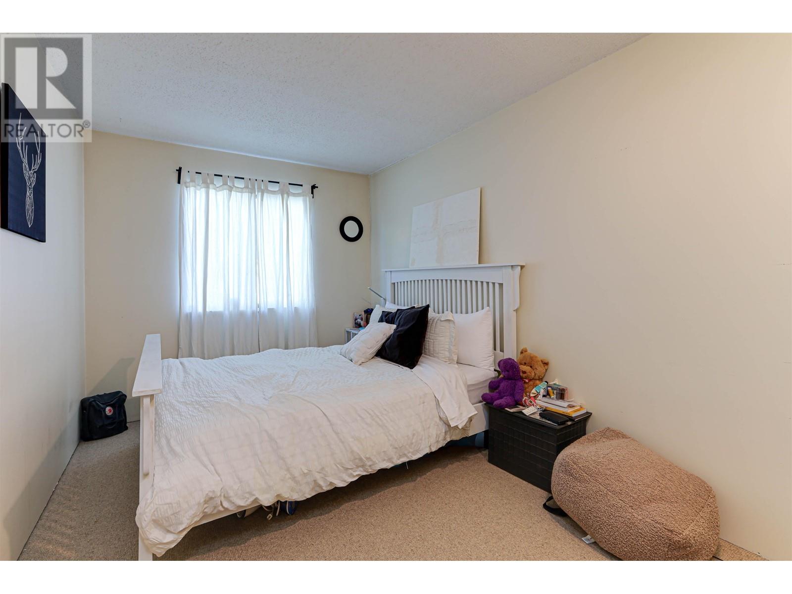 1603 E Broadway, Vancouver, British Columbia  V5N 1V9 - Photo 8 - C8065785
