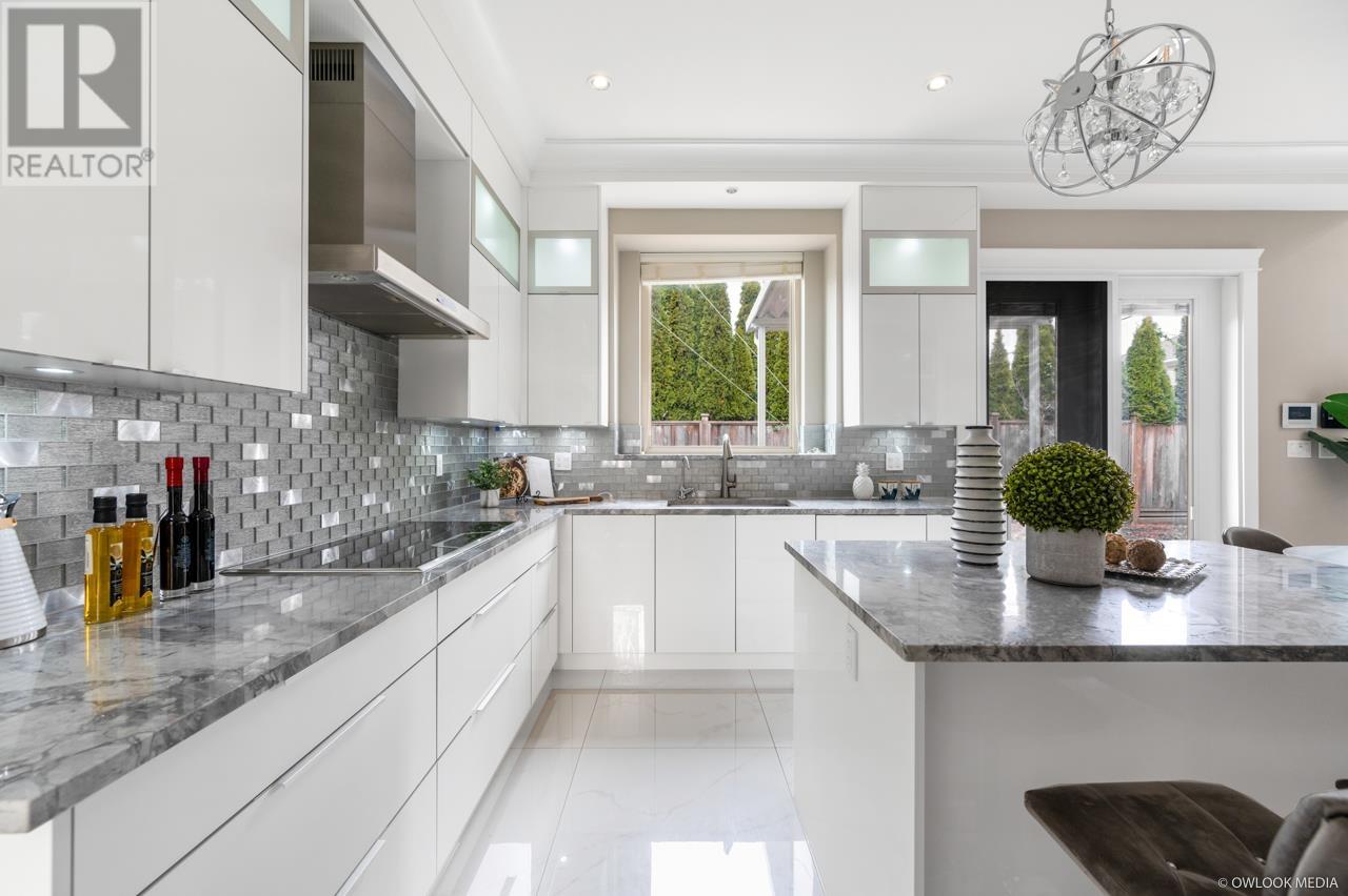 3471 Ullsmore Avenue, Richmond, British Columbia  V7C 1R9 - Photo 9 - R2958740