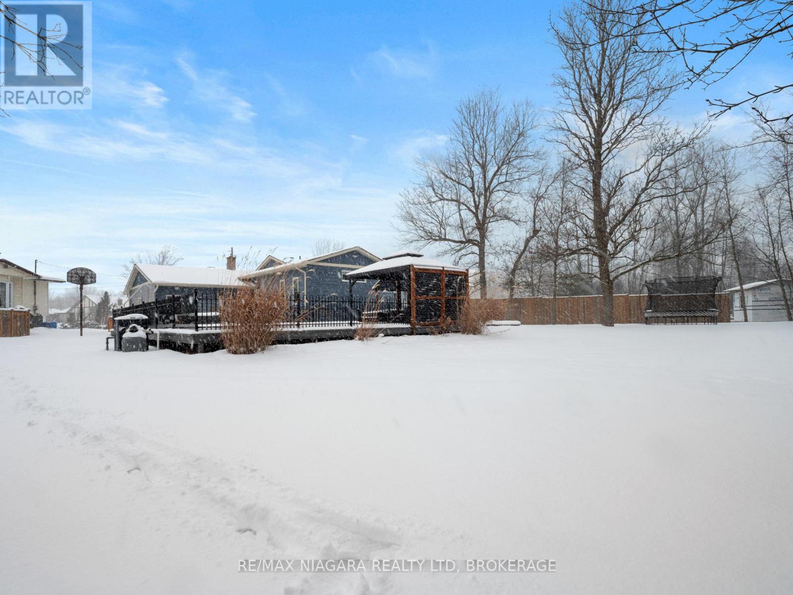 10 Englewood Court, Fort Erie, Ontario  L2A 5X5 - Photo 28 - X11940788