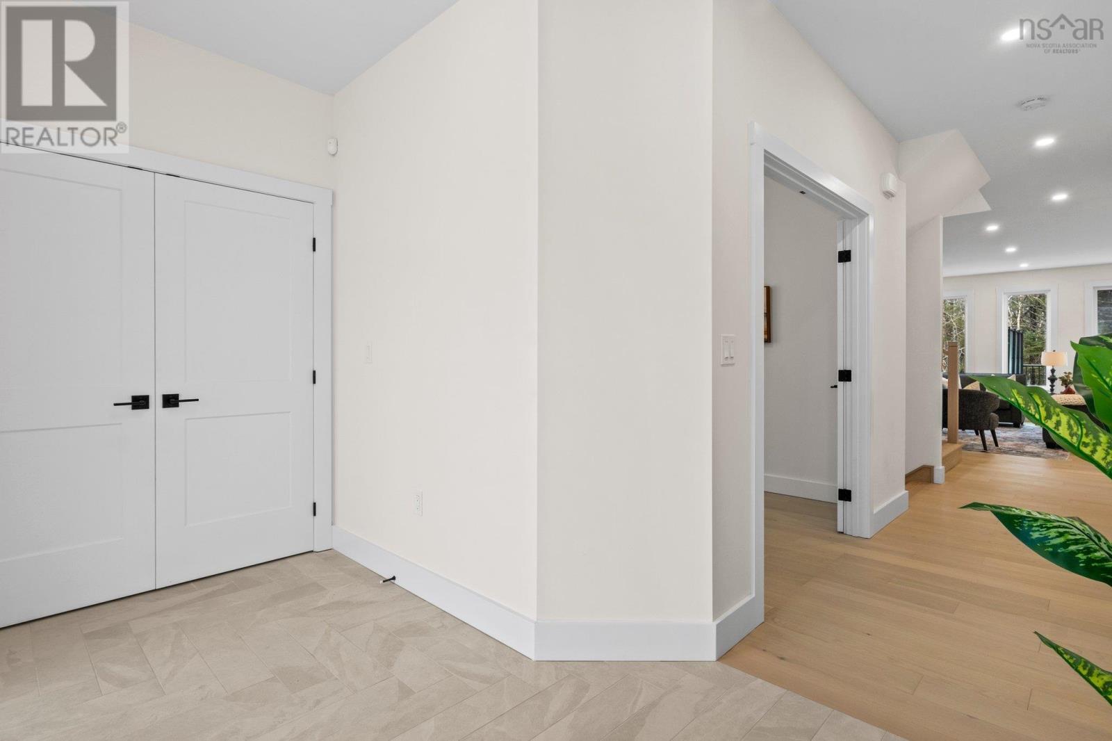 Ter12 161 Terradore Lane, Bedford, Nova Scotia  B4B 2N5 - Photo 2 - 202415477