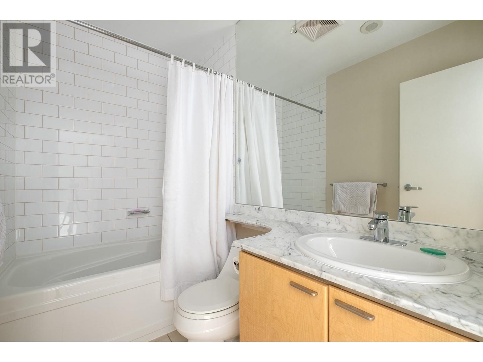 Ph2 1288 W Georgia Street, Vancouver, British Columbia  V6E 4R3 - Photo 20 - R2958279