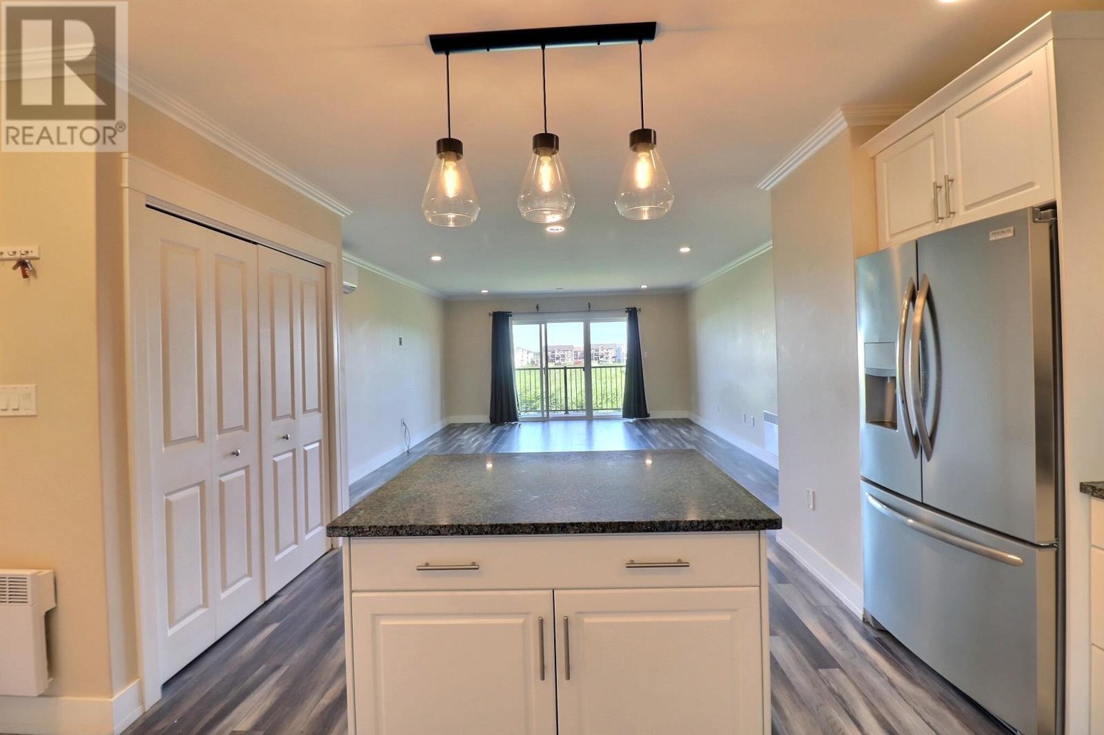 Property at 303 208 Shakespeare Drive image 2
