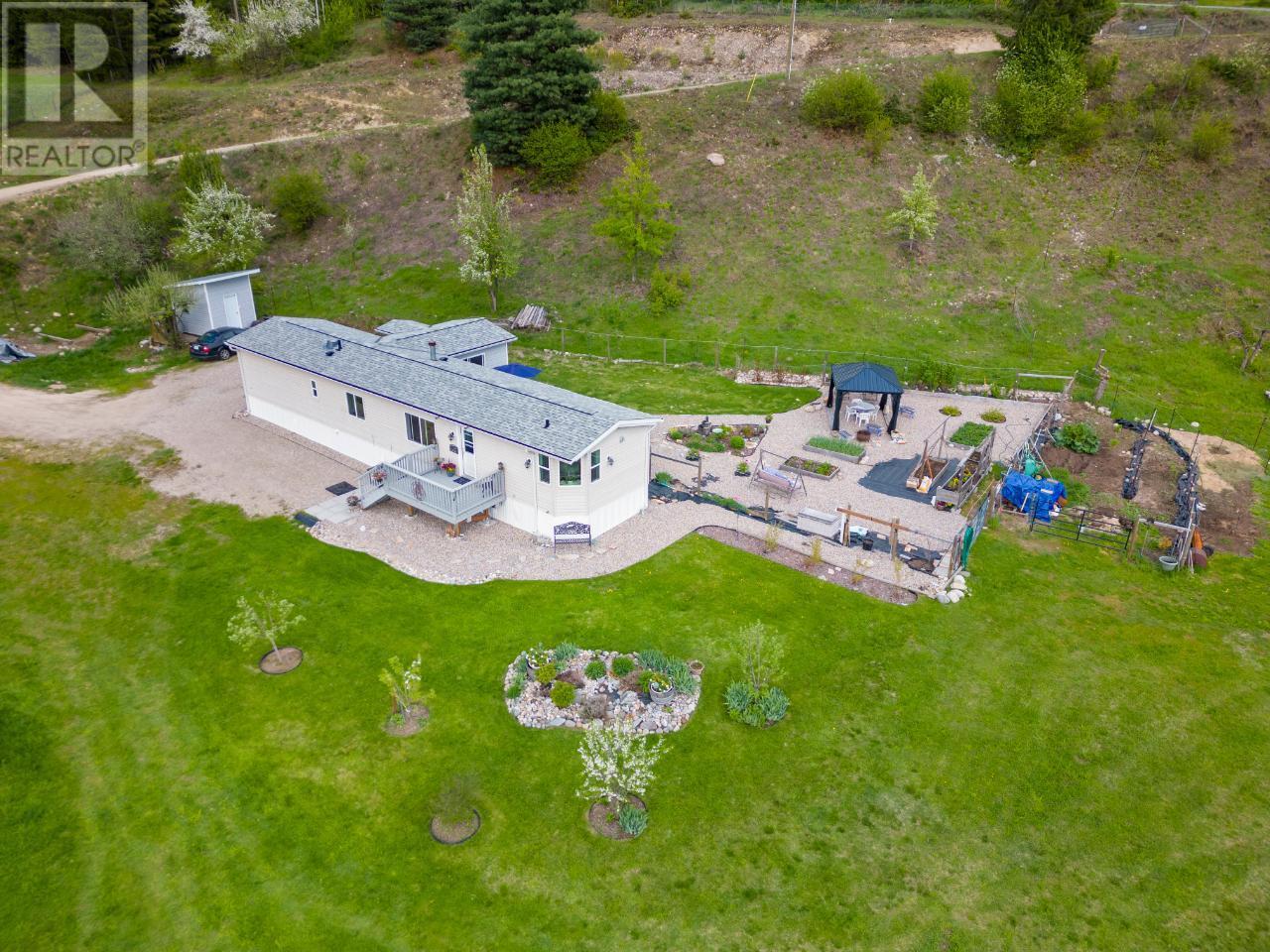 948 BRIDGEVIEW Road, castlegar, British Columbia