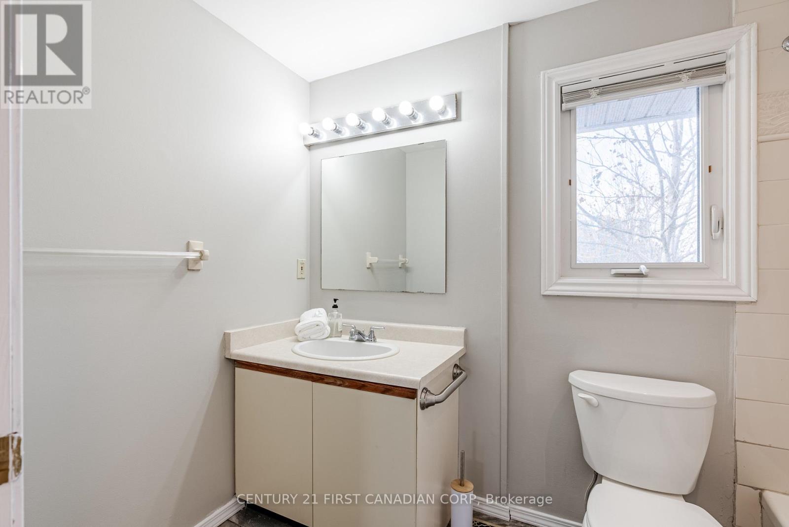 Unit 7 - 160 Conway Drive, London, Ontario  N6E 3M4 - Photo 16 - X11940946