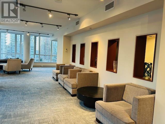 Listing Picture 14 of 20 : 712 833 SEYMOUR STREET, Vancouver / 溫哥華 - 魯藝地產 Yvonne Lu Group - MLS Medallion Club Member