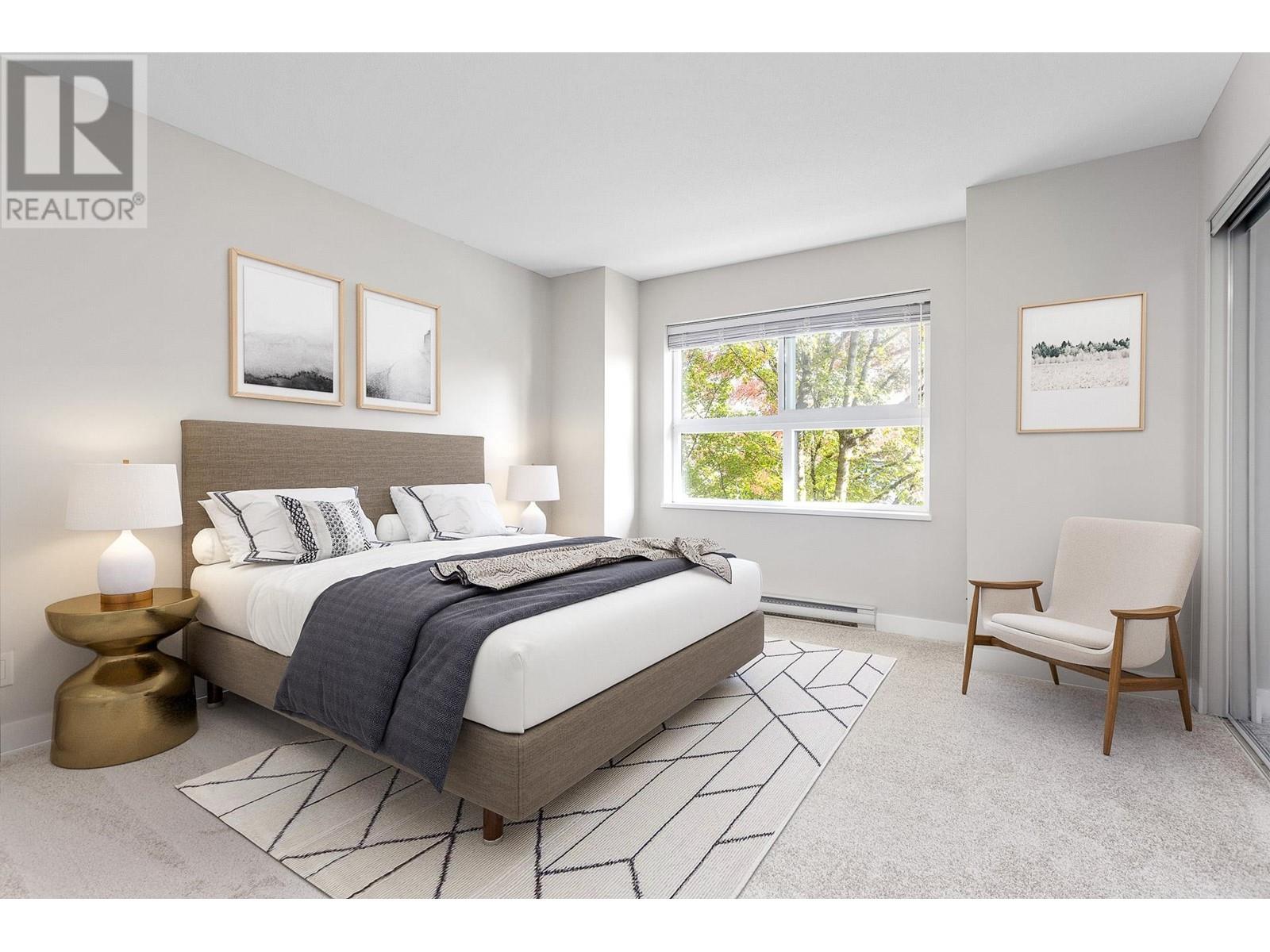 Listing Picture 21 of 33 : 12 3298 E 54TH AVENUE, Vancouver / 溫哥華 - 魯藝地產 Yvonne Lu Group - MLS Medallion Club Member