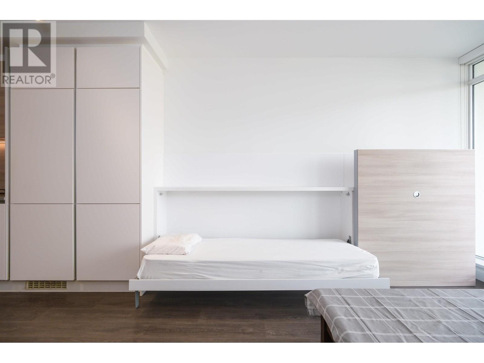 810 657 Whiting Way, Coquitlam, British Columbia  V3J 0J6 - Photo 6 - R2957409