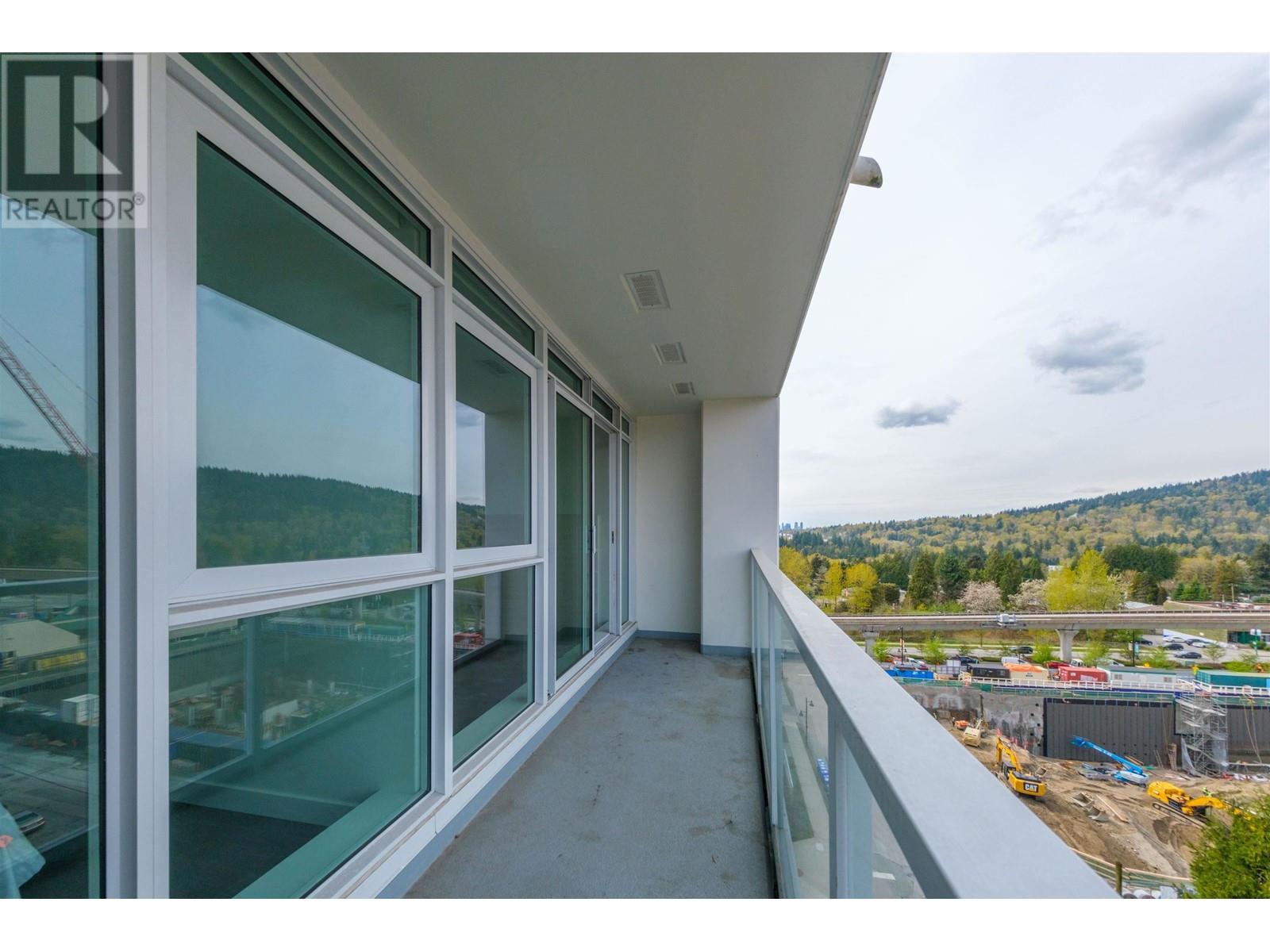 810 657 Whiting Way, Coquitlam, British Columbia  V3J 0J6 - Photo 11 - R2957409