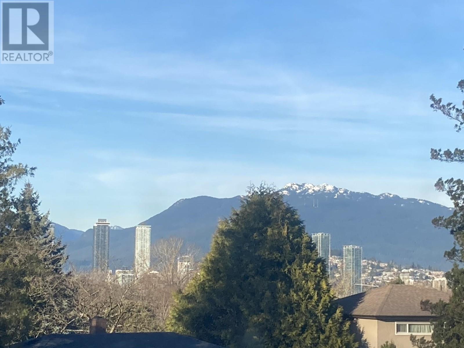 4426 Price Crescent, Burnaby, British Columbia  V5G 2N4 - Photo 21 - R2957910