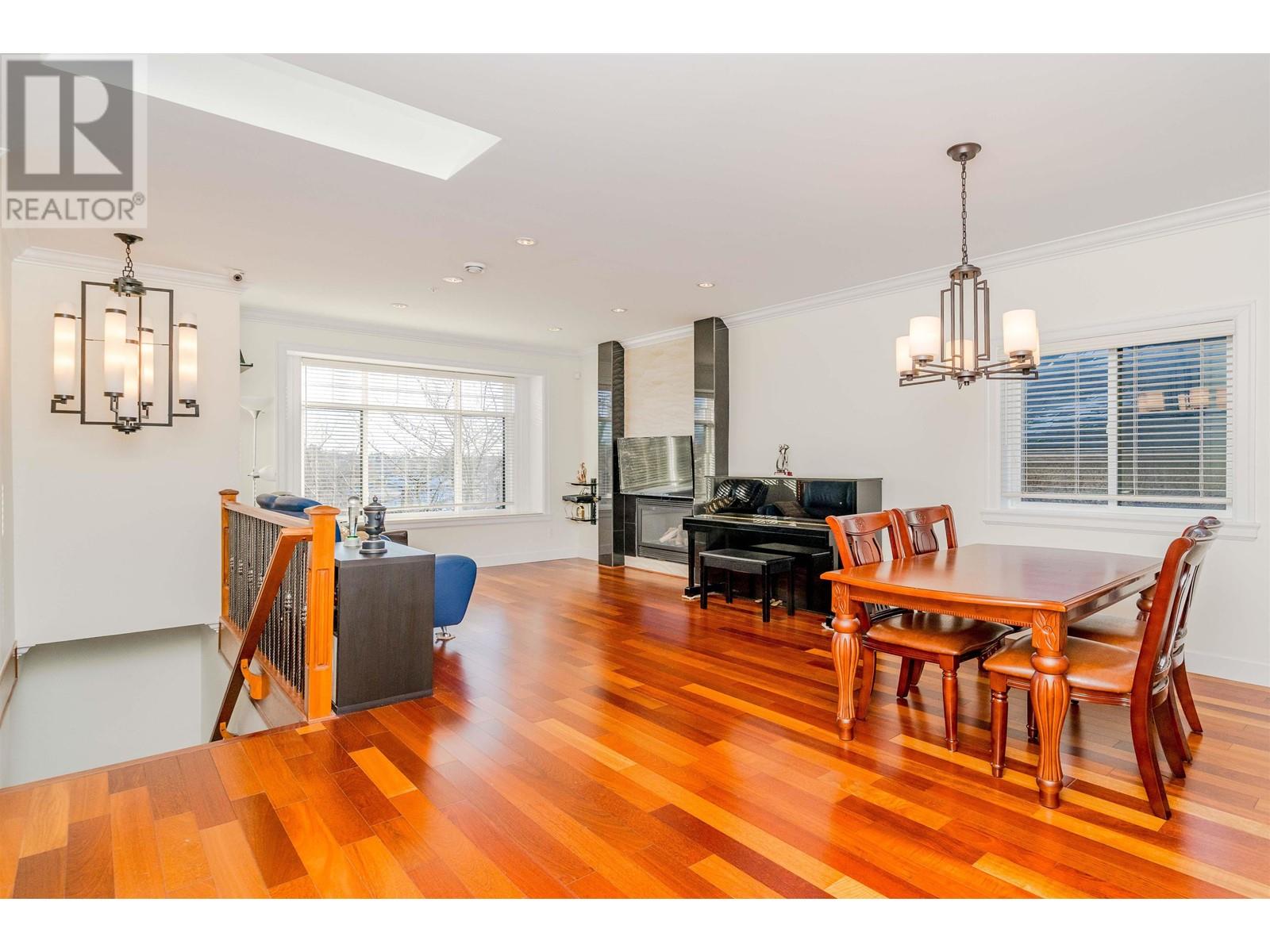 Listing Picture 6 of 30 : 5761 INVERNESS STREET, Vancouver / 溫哥華 - 魯藝地產 Yvonne Lu Group - MLS Medallion Club Member