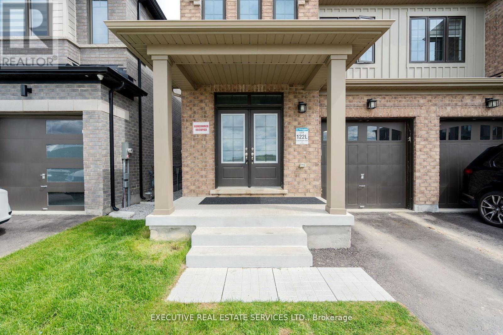 35 Moorhart Crescent, Caledon, Ontario  L7C 4J5 - Photo 6 - W11940999