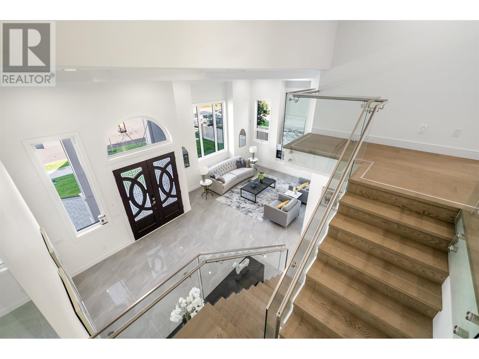 Listing Picture 24 of 32 : 9308 MCCUTCHEON PLACE, Richmond / 烈治文 - 魯藝地產 Yvonne Lu Group - MLS Medallion Club Member