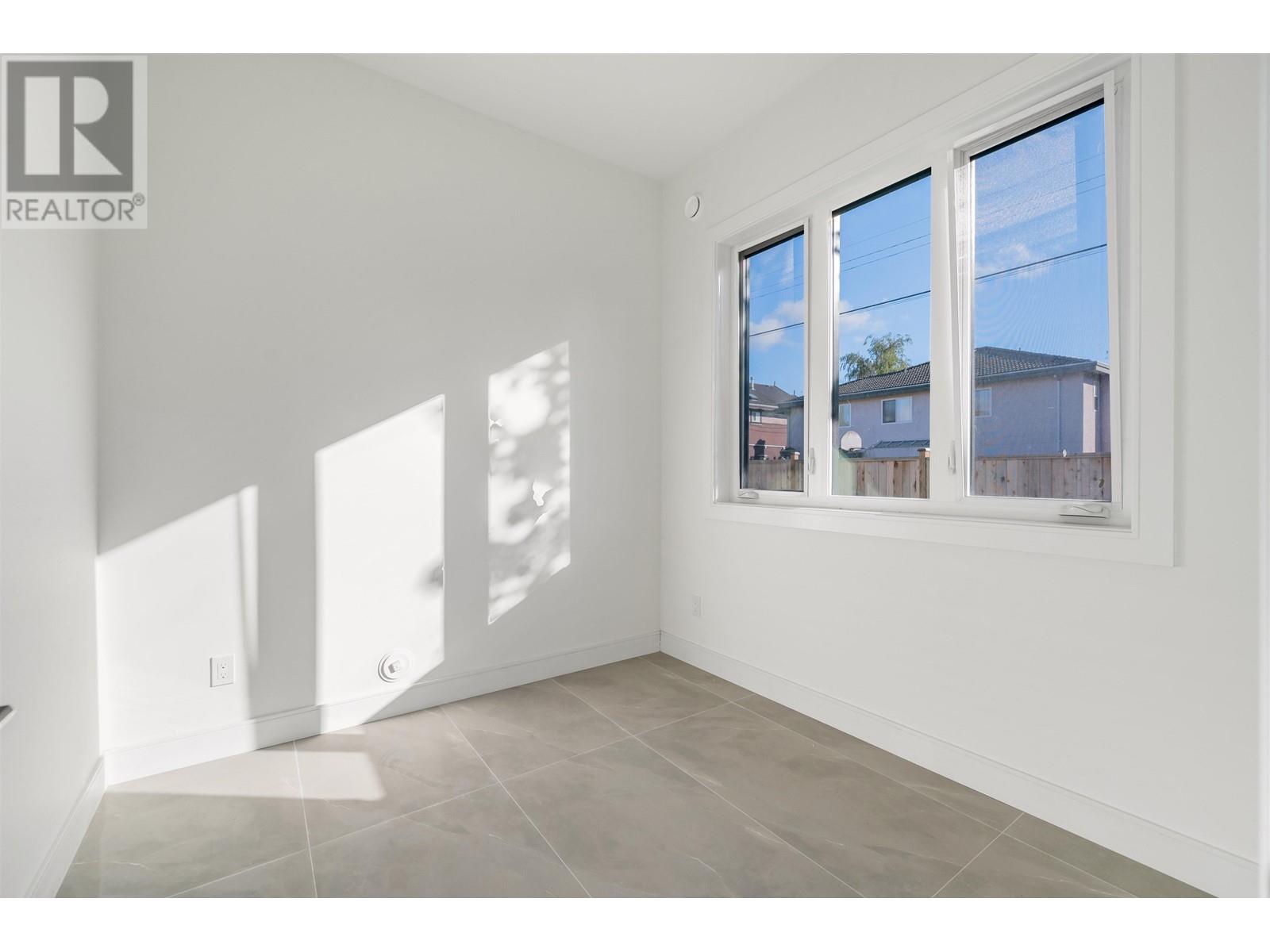 Listing Picture 22 of 32 : 9308 MCCUTCHEON PLACE, Richmond / 烈治文 - 魯藝地產 Yvonne Lu Group - MLS Medallion Club Member