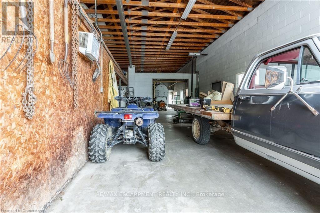 220 Read Road, St. Catharines (Port Weller), Ontario  L2R 7K6 - Photo 5 - X11941050