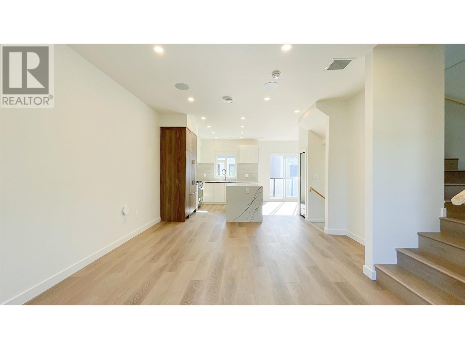 Listing Picture 6 of 30 : 25 7580 NO 1 ROAD, Richmond / 烈治文 - 魯藝地產 Yvonne Lu Group - MLS Medallion Club Member