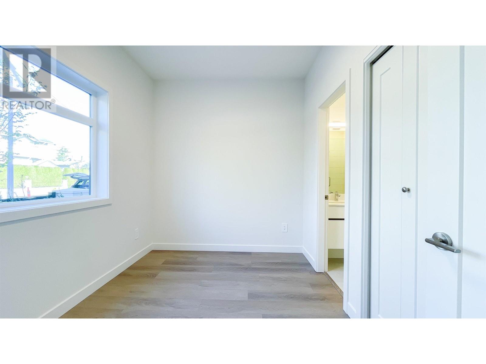 Listing Picture 27 of 30 : 25 7580 NO 1 ROAD, Richmond / 烈治文 - 魯藝地產 Yvonne Lu Group - MLS Medallion Club Member