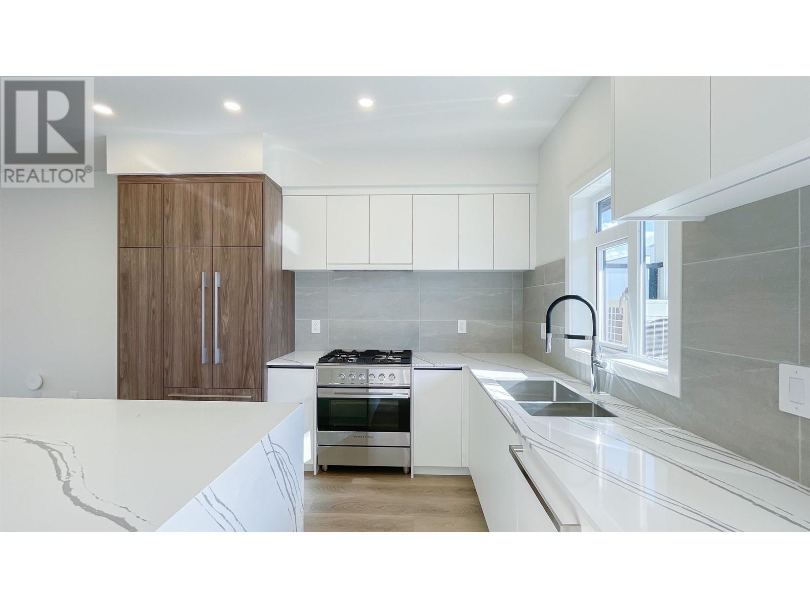 Listing Picture 11 of 30 : 25 7580 NO 1 ROAD, Richmond / 烈治文 - 魯藝地產 Yvonne Lu Group - MLS Medallion Club Member